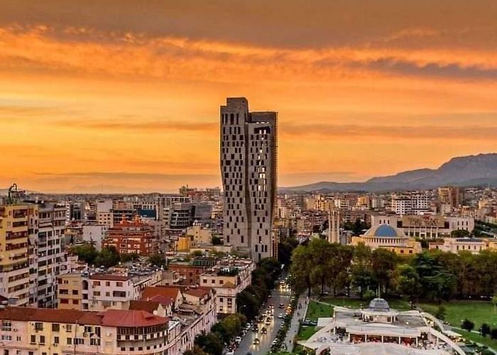 Arnavutluk'u otelleri ve daireleri, Arnavutluk'un'deki tüm konaklama tesisleri